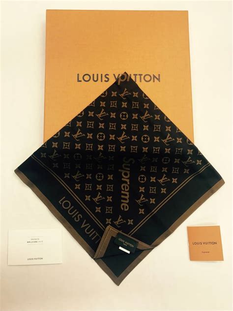 bandana uomo louis vuitton|louis vuitton handkerchief.